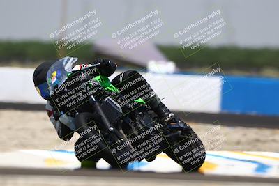 media/Jun-07-2025-TrackDaz (Sat) [[4413525952]]/C Group/1240pm (Turn 1)/
